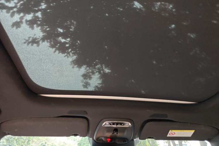 Used Volvo XC60 2019 T5 4x4 Smart Edition China VI Standard Headliner