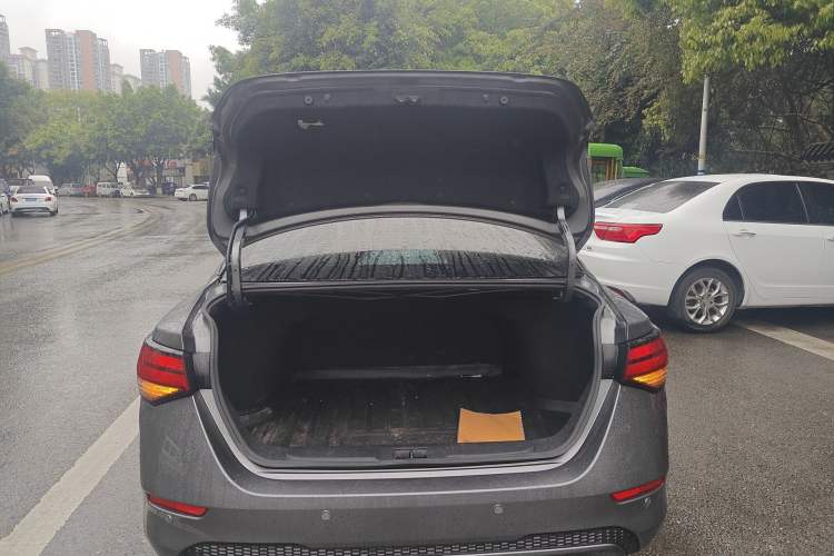 Used Nissan Sylphy 2021 1.6L XL CVT Enjoyment Edition Trunk