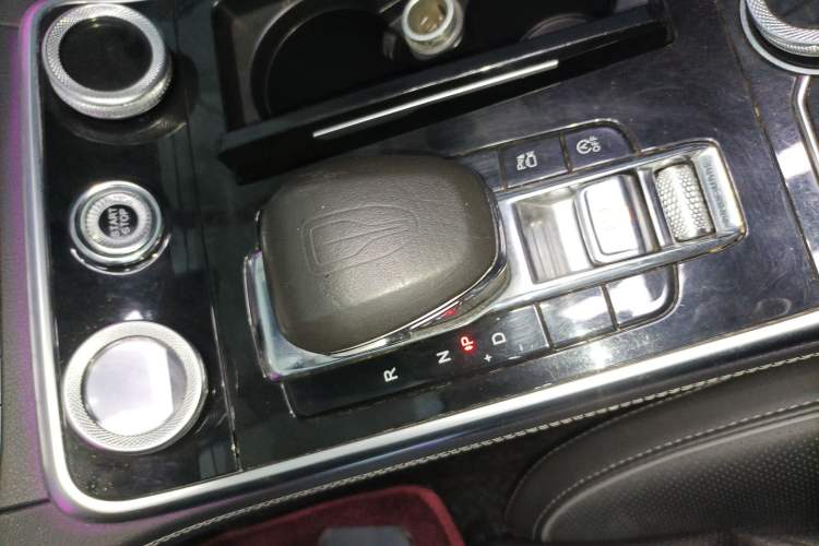 Used Hongqi H9 2020 2.0T Smart Connect Flagship Edition
