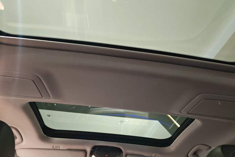 Used BMW 5 Series 2022 530Li Leading Luxury Package
