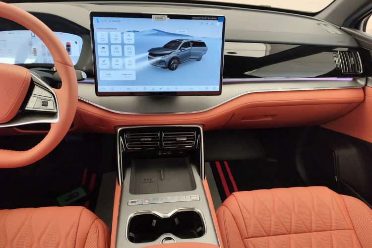 Used BYD Tang New Energy 2025 Model Smart Drive Version DM-i 175KM Prestige Version Audio And AC Panel