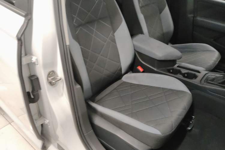 Used Volkswagen Lavida 2023 1.5L Automatic De Yi Edition Right Front Seat