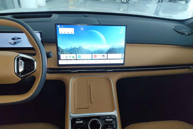 Used Geely Galaxy Xingjian 7 EM-i 2025 120km Exploration+ Version Audio And AC Panel