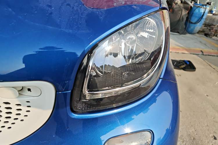 Used smart fortwo 2015 1.0L 52 kW Hardtop Passion Edition