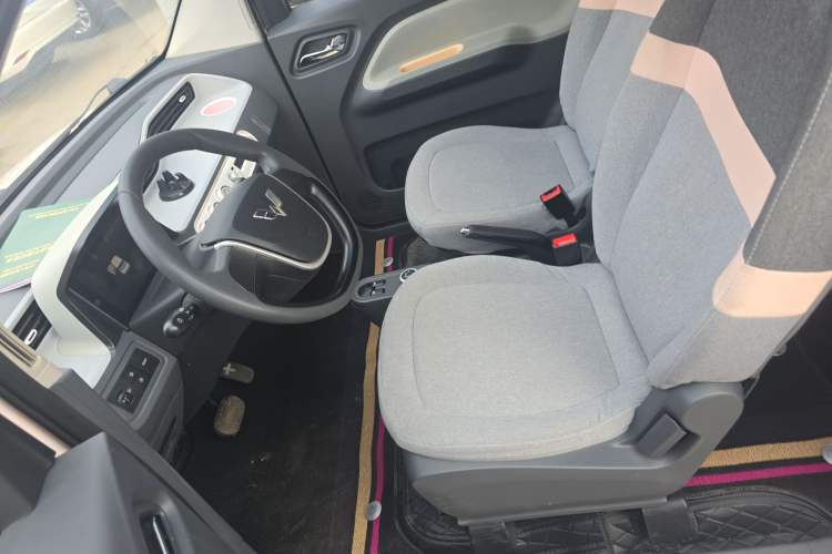 Used Wuling Hongguang MINIEV 2022 Macaron Premium Model – Lithium Iron Phosphate Left Front Seat
