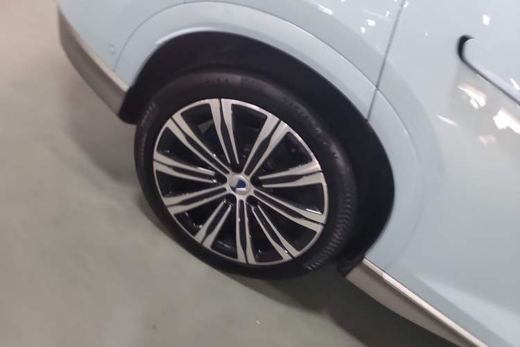 Used Denza N7 2023 Long-Range Performance Edition
