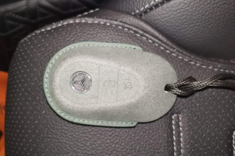 Used Mercedes-Benz C-Class New Energy 2023 C 350 eL Vehicle Key