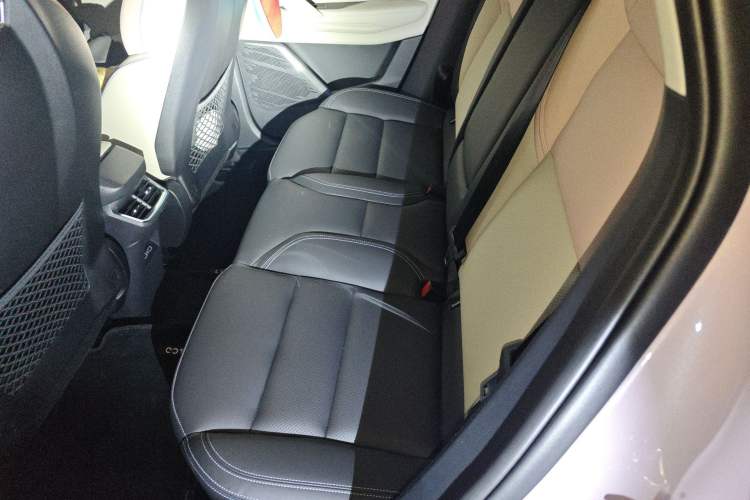 Used Lynk & Co 06 2023 Remix 1.5T Shero Left Rear Seat