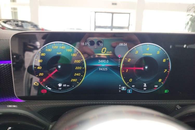 Used Mercedes-Benz A-Class 2020 Restyled A 200 L Sport Sedan Fashion Version