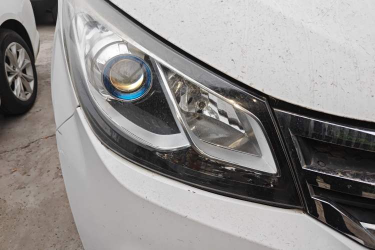 Used SAIC MAXUS G10 2018 PLUS 1.9T Manual Elite Edition Diesel
