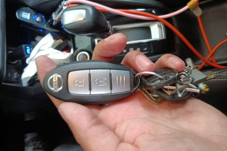 Used Nissan Kicks 2019 1.5L CVT Smart Connect Luxury Edition
