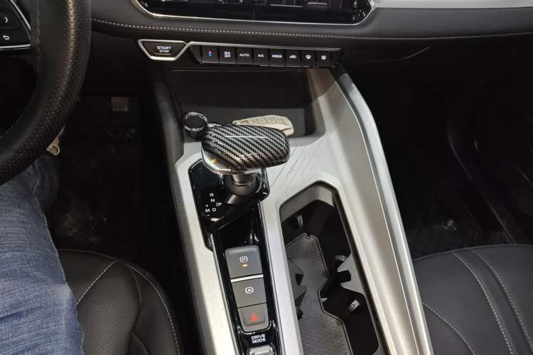 Used Geely Auto Preface 2025 Dongfang Yao 1.5TD Kunlun Edition