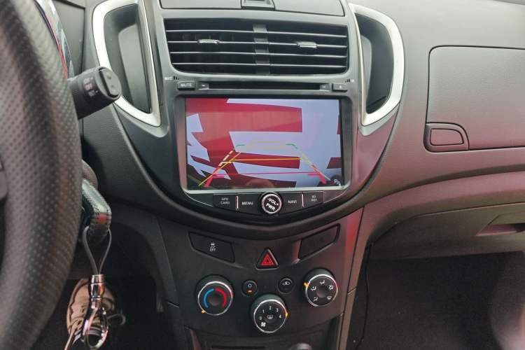 Used Chevrolet Trax 2016 1.4T Automatic Two-Wheel Drive Comfort Version with Sunroof