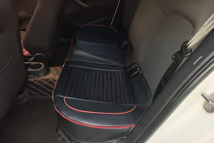 Used Skoda Rapid Spaceback 2016 Revised Version 1.4L Manual Front-Drive Edition