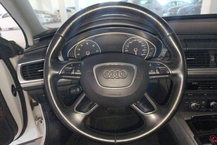 Used Audi A6L 2016 TFSI Technology Edition Steering Wheel