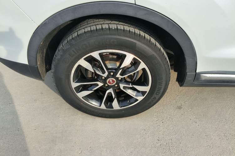 Used Hanteng X7 2016 2.0T DCT Luxury Edition Right Rear Wheel Hub