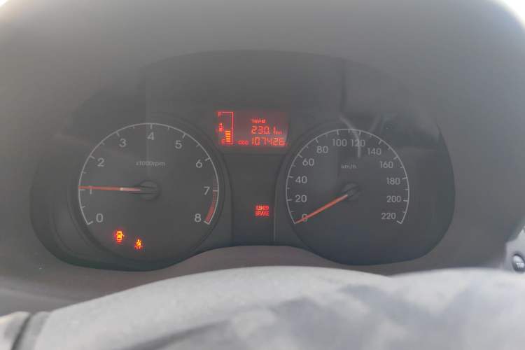 Used Hyundai Verna (older generation) 2014 1.4L Manual Smart GLS Trim