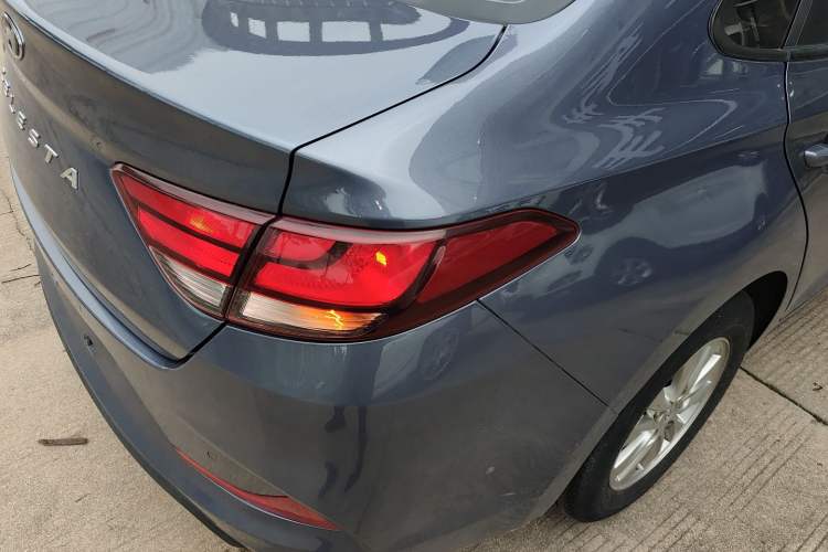 Used Hyundai Celesta 2018 1.6L Automatic GL Enjoyment Version China V Standard Right Rear Taillight