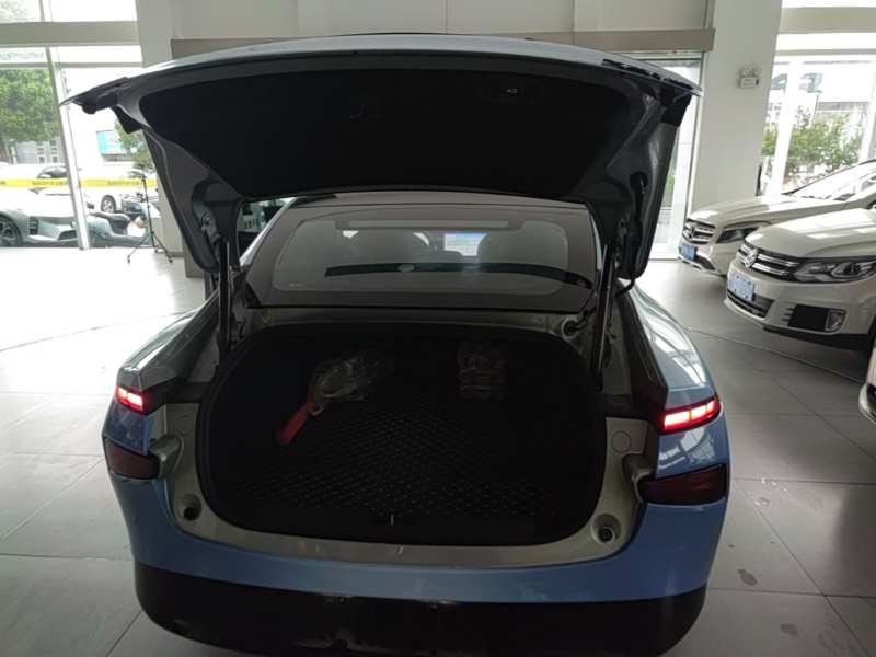 Used XPeng P7 2023 586E — 18