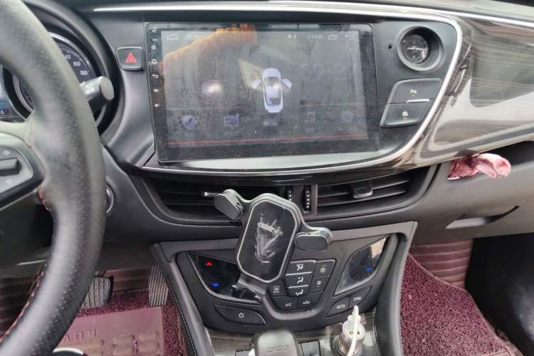 Used Buick Envision 2018 20T Two-Wheel-Drive Leading Model
