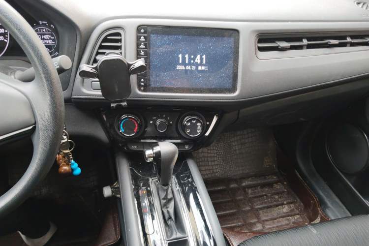 Used Honda Vezel 2020 1.5L CVT Pioneer Edition
