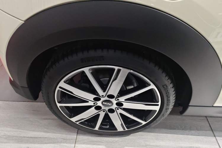 Used MINI MINI 2023 1.5T COOPER Artist
