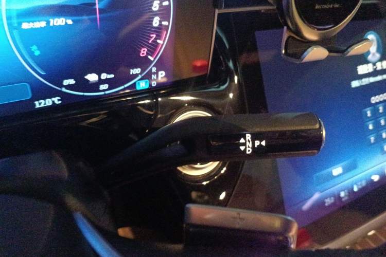 Used Mercedes-Benz E-Class New Energy 2024 E 350 e L Plug-in Hybrid Sedan Gear Lever