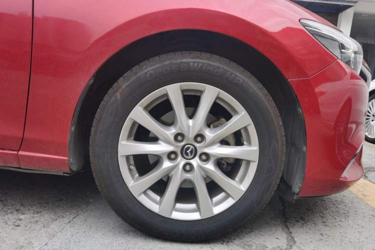 Used Mazda Atenza 2017 2.0L Blue Sky Luxury Edition
