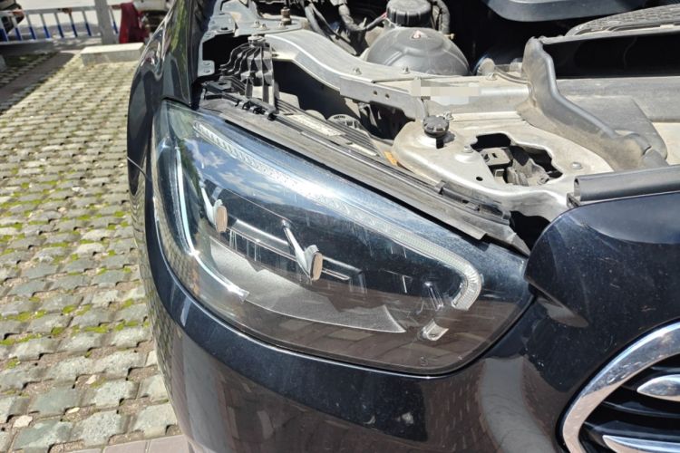 Used Mercedes-Benz E-Class 2022 Revised Version E 300 L Fashion Edition Right Front Headlight