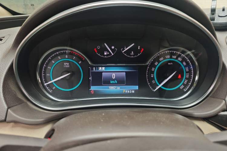 Used Buick Regal 2014 2.0L Elite Fashion Edition Instrument Cluster