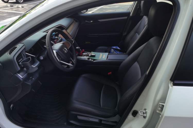 Used Honda Civic 2016 220TURBO CVT Luxury Edition