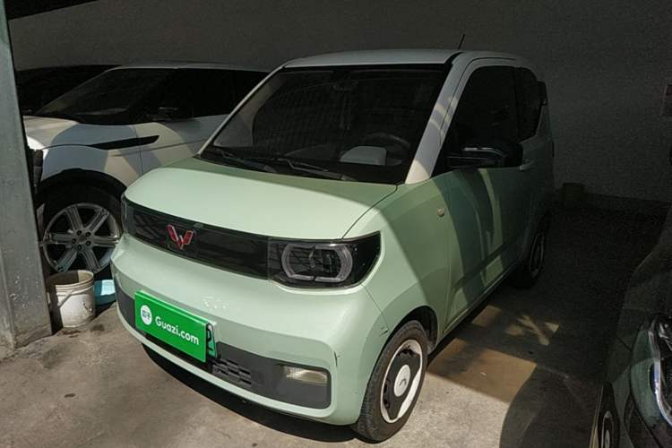 Used Wuling Hongguang MINIEV 2021 Macaron Fashion Model Lithium Iron Phosphate