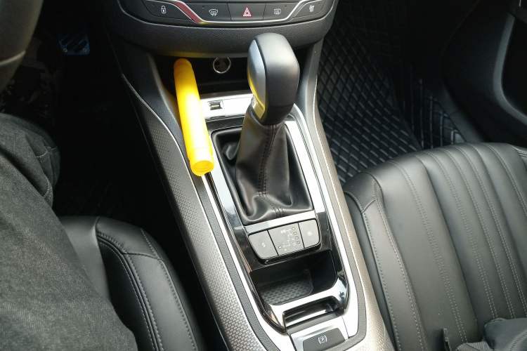 Used Peugeot 408 2019 230THP Automatic Luxury Edition China V Standard
