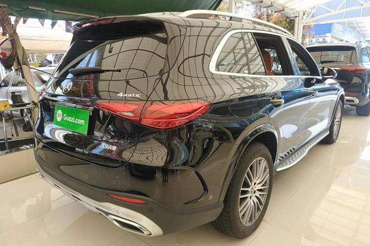 Used Mercedes-Benz GLC 2025 Refreshed GLC 300 L 4MATIC Dynamic Version 5 Seats Rear Right 45 Deg