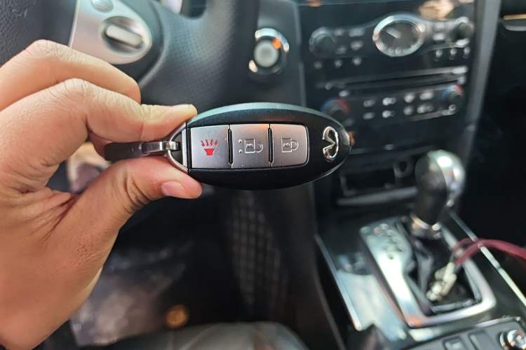 Used Infiniti FX 2010 FX35 Standard Edition Vehicle Key