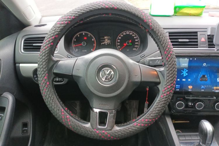 Used Volkswagen Sagitar 2014 Revised Version 1.6L Automatic Leading Edition
