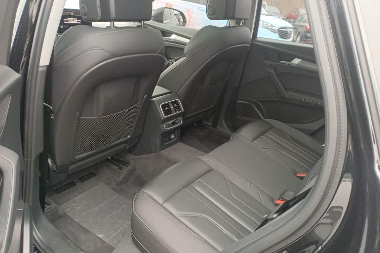 Used Audi Q5L 2022 Updated 45T Luxury Dynamic Version