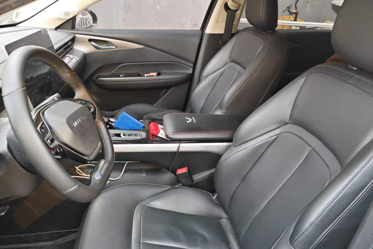 Used Wuling Xingguang 2024 Co-Creation Edition 150 Advanced Model Left Front Seat