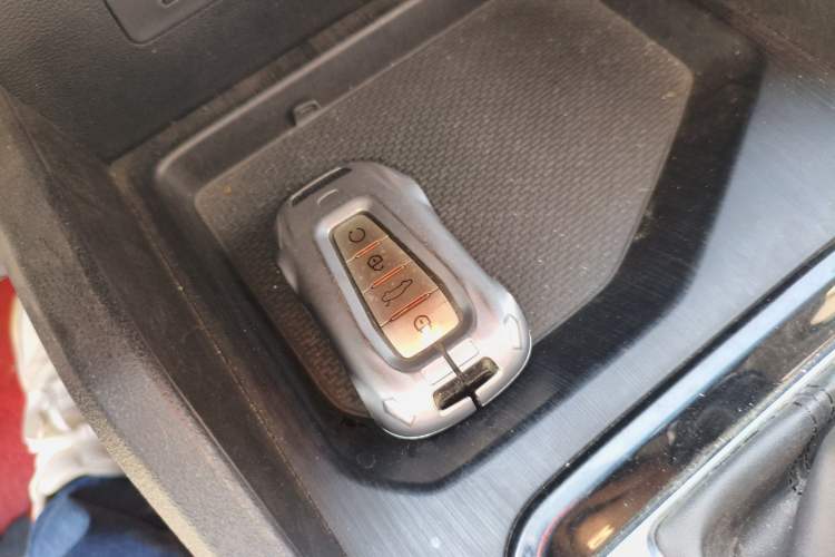 Used Geely Auto Emgrand S 2021 1.4T CVT Prestige Edition Vehicle Key