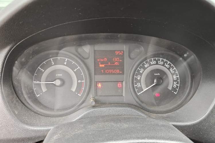 Used Peugeot 301 2014 1.6L Manual Comfort Edition