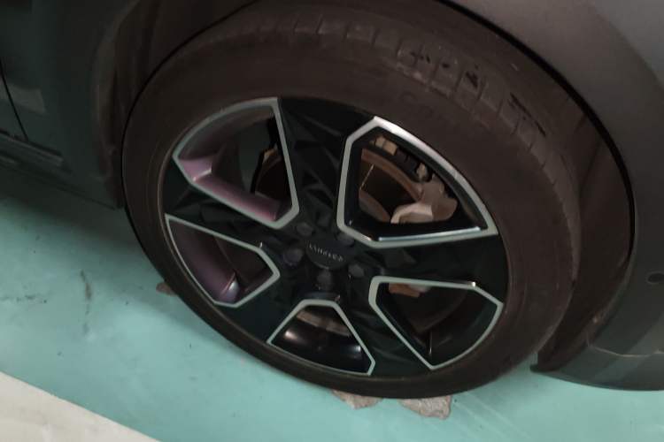 Used Lynk & Co 02 2019 High-Energy Edition 2.0T Automatic Two-Wheel Drive Shine Pro Edition China VI Standard
