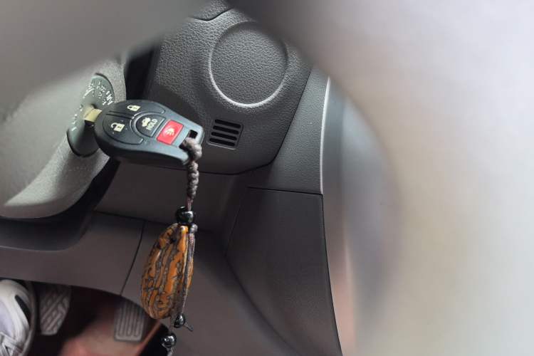 Used Nissan Sunny 2015 1.5XE Manual Comfort Edition
