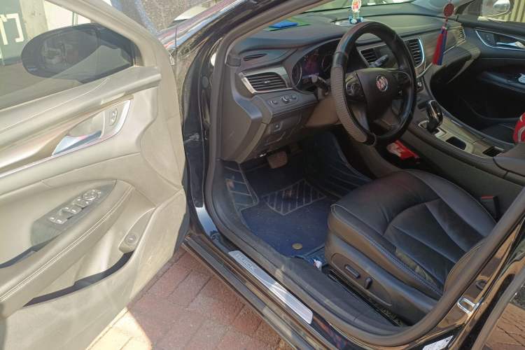 Used Buick LaCrosse 2022 652T Luxury Version Driver Seat