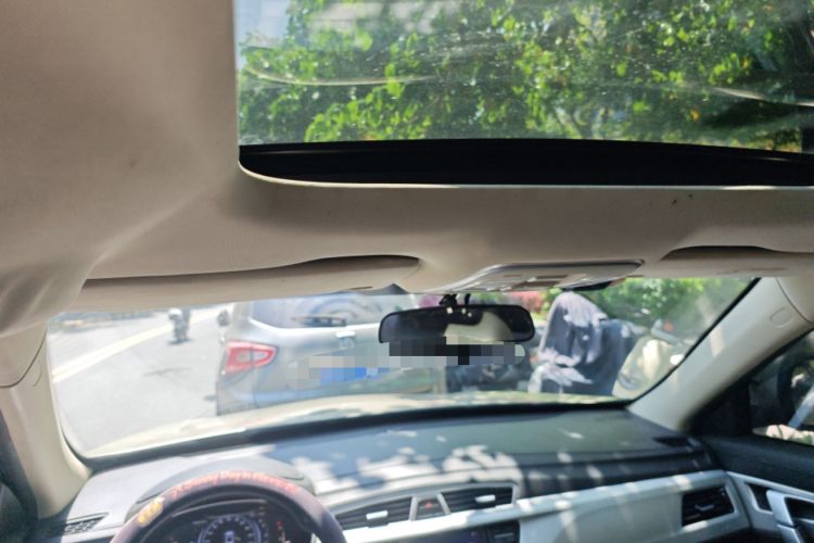 Used Geely Auto Emgrand X7 Sport 2018 1.8TD Automatic Two-Wheel Drive Smart Connect 4G Internet Edition