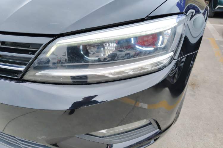 Used Volkswagen Lamando 2017 230TSI DSG Fashion Edition