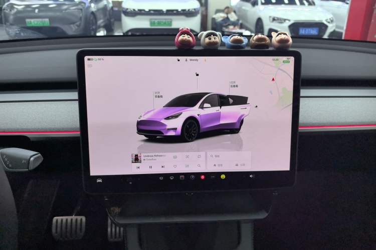 Used Tesla Model Y 2023 High-Performance All-Wheel-Drive Version Audio And AC Panel