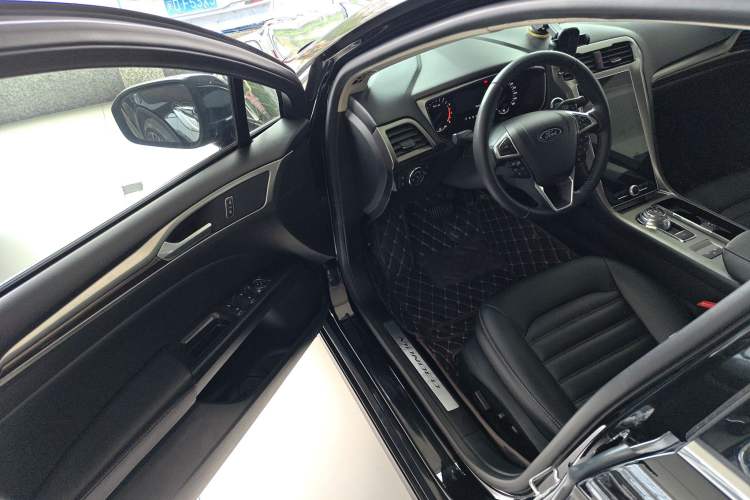 Used Ford Mondeo 2020 EcoBoost 180 Stylish Model
