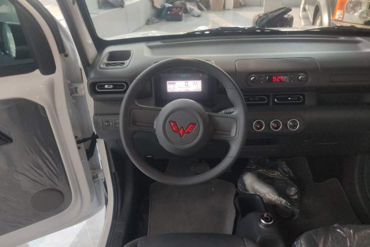 Used Wuling Zhiguang New Energy 2025 Standard Model