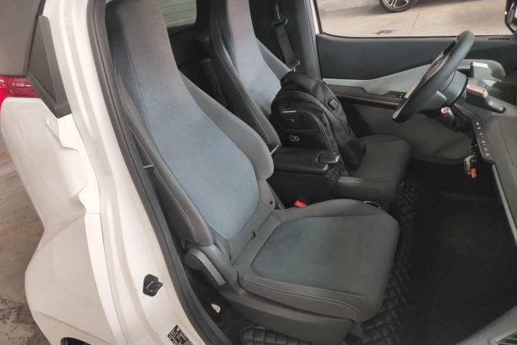 Used Baojun E200 2020 305KM Smart Drive Version