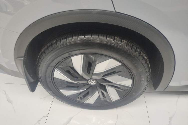 Used Venucia V DD-i 2023 60km iD Version